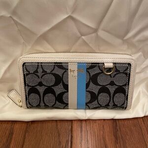 Coach full-size accordion wallet